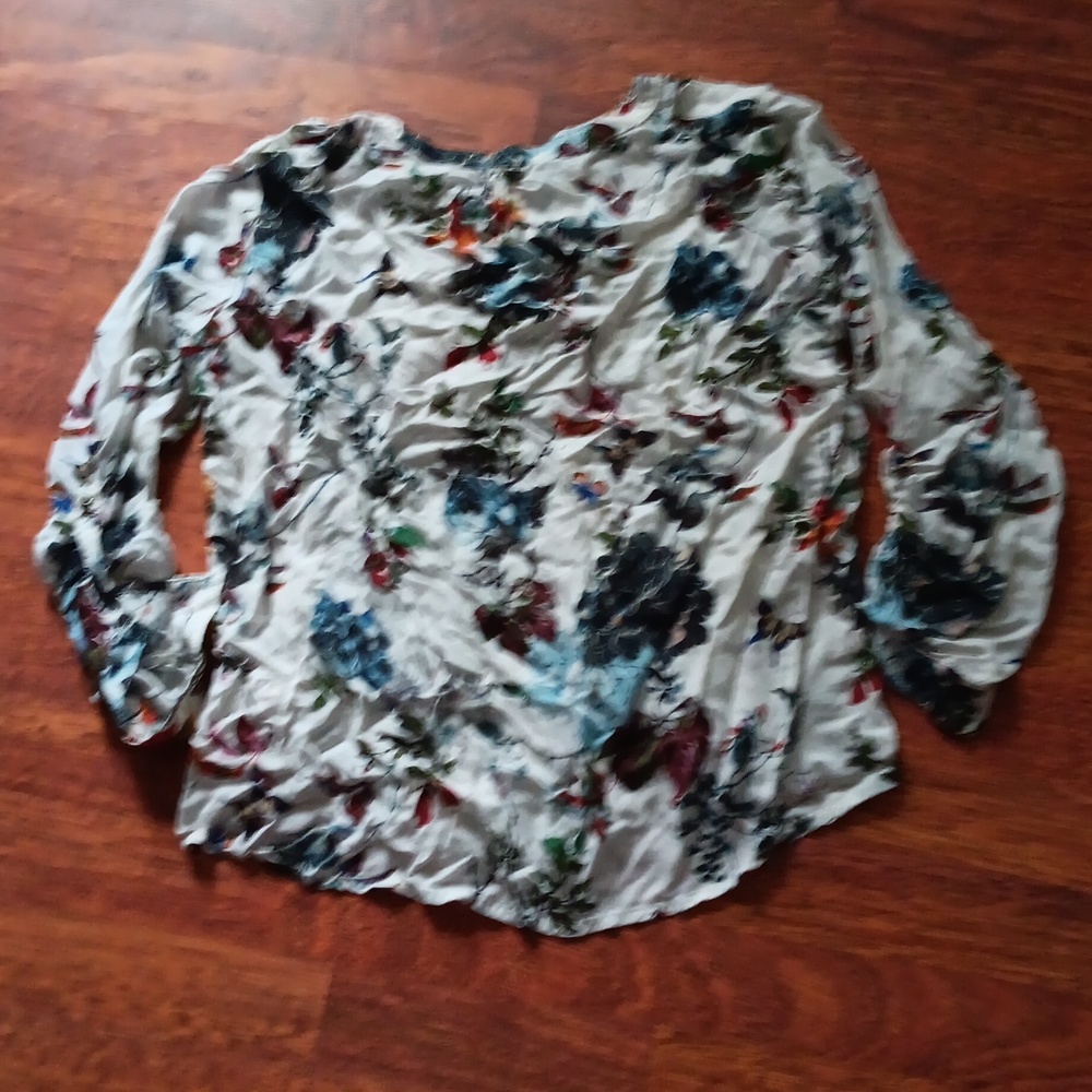 Floral‎ blouse - Picture 7 of 7